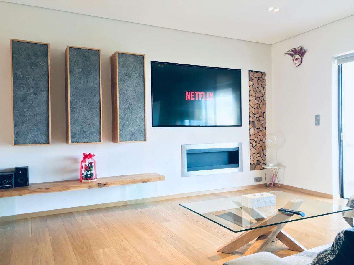 Luxury & Stylish Family Apartment Athens Exterior photo